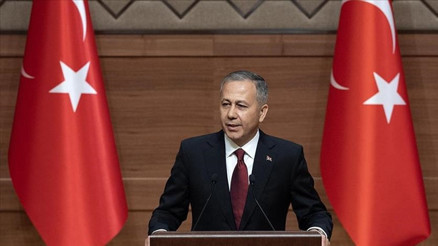 Bakan Yerlikaya’dan trafik kazalarına ilişkin kritik açıklama Bakan Yerlikaya’dan trafik kazalarına ilişkin kritik açıklama