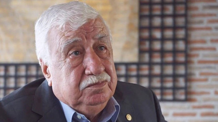 7 ay önce eşini kaybetmişti.. Usta oyuncu Ahmet Gülhandan acı haber