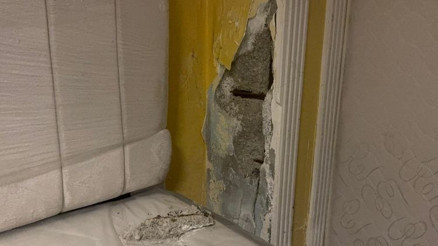 Faciadan kıl payı kurtuldular… 2 binanın kolonları çatladı, vatandaşlar evlerini tahliye etti Faciadan kıl payı kurtuldular… 2 binanın kolonları çatladı, vatandaşlar evlerini tahliye etti