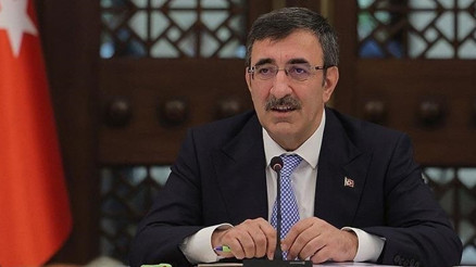 Cumhurbaşkanı Yardımcısı Cevdet Yılmaz: Kararlı adımlar atmamız gerekli