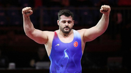 Milli güreşçi Rıza Kayaalpe CAS müjdesi Milli güreşçi Rıza Kayaalpe CAS müjdesi