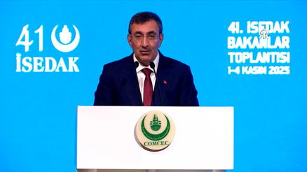 Cumhurbaşkanı Yardımcısı Cevdet Yılmaz: Kararlı adımlar atmamız gerekli Cumhurbaşkanı Yardımcısı Cevdet Yılmaz: Kararlı adımlar atmamız gerekli