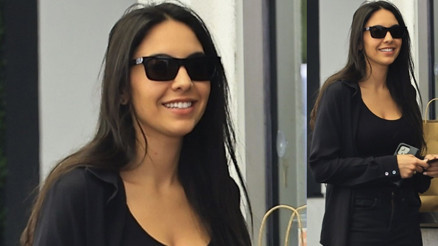 Yaşıtlarımda aradığımı bulamıyorum dedi... Yine dedesi yaşında biriyle buluştu, bahanesi aynı: Ama biz arkadaşız