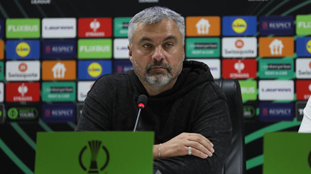 Thomas Reis: Dar bir kadro ile oynamak zorundayız