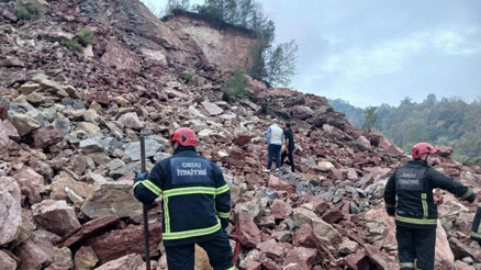 Son dakika... Orduda taş ocağında göçük: Kamyon şoförüne ulaşılmaya çalışılıyor Soruşturma başlatıldı