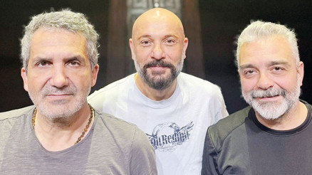 Palyaço olarak sahnedeler