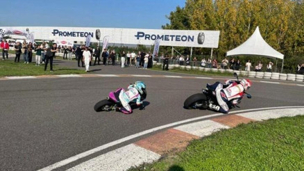 Kenan Sofuoğlu ve oğlu Zayn Sofuoğlu birlikte piste çıktı