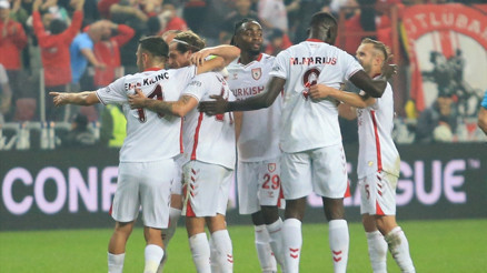 Samsunspor 3-0 Hamrun Spartans (Konferans Ligi maçı özeti)