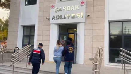 Kadın gardiyana meslektaşından müstehcen yapay zeka görüntüleriyle şantaj Kadın gardiyana meslektaşından müstehcen yapay zeka görüntüleriyle şantaj