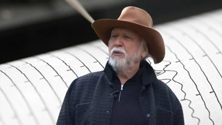 Prof. Dr. Şener Üşümezsoy Aynı durum burada da geçerli dedi ve açıkladı... Yakın zamanda deprem olacak mı