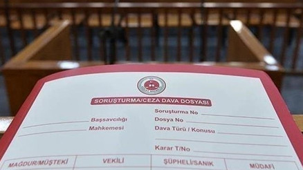 Candan kardeşlerin de yargılandığı dolandırıcılık davasında yeni gelişme: 2 kişi tahliye oldu Candan kardeşlerin de yargılandığı dolandırıcılık davasında yeni gelişme: 2 kişi tahliye oldu