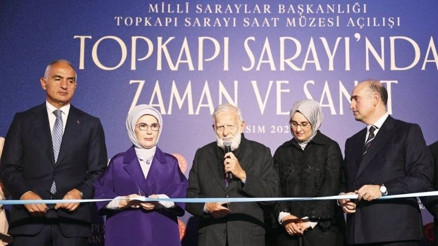 Emine Erdoğan, Topkapı Sarayı Saat Müzesi’ni açtı Emine Erdoğan, Topkapı Sarayı Saat Müzesi’ni açtı