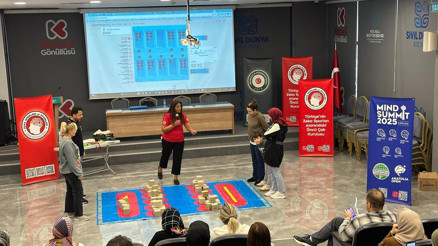 Başkentte zekâ ve strateji rüzgârı