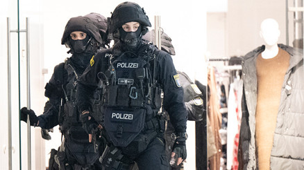 Sanal dolandırıcılık çetesine operasyon