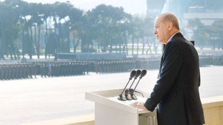 Cumhurbaşkanı Erdoğan Azerbaycan’da… Karabağ zaferi tarihe altın harflerle işlendi Cumhurbaşkanı Erdoğan Azerbaycan’da… Karabağ zaferi tarihe altın harflerle işlendi