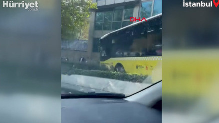 Beşiktaşta İETT otobüsü kaza yaptı