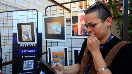 İranlı ressam, 150ye yakın eserinin kaybolduğu iddiasıyla şikayetçi oldu