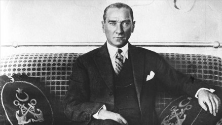 Ulu Önder Atatürk, vefatının 87. yılında dünyada törenlerle anıldı