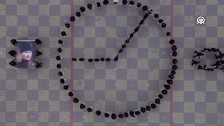 Tekirdağda lise öğrencileri koreografilerle Büyük Önder Atatürkü andı