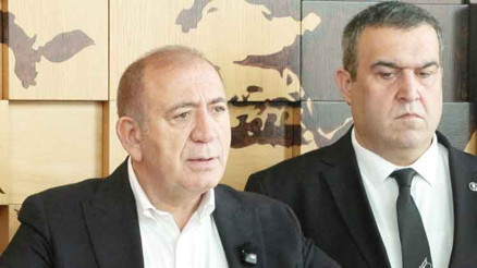 Gürsel Tekin, Aktaş’tan şikâyetçi oldu