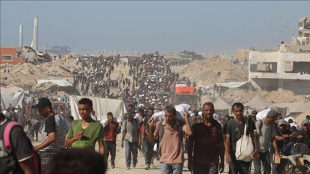 Gazzenin Zikim Sınır Kapısı, insani yardım girişlerine açıldı