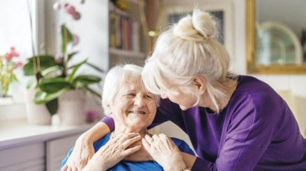 Alzheimer tedavisinde yeni umut… Ünlüler kullanıyor