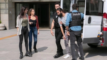 Bu akşam (29 Mayıs) Arka Sokaklar yeni bölüm var mı, yok mu Arka Sokaklar yeni bölüm neden yok 29 Mayıs Kanal D yayın akışı