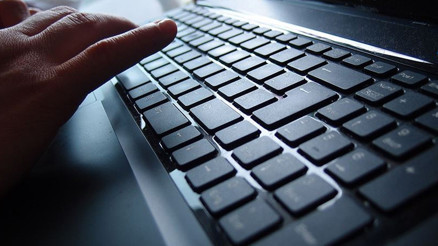 Atatürk hakkında hakaret içerikli paylaşımda bulunulan 20 hesaba erişim engeli