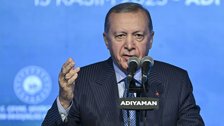 Cumhurbaşkanı Erdoğandan Özgür Özele tepki: Her gün bir yalanı ortaya çıkıyor