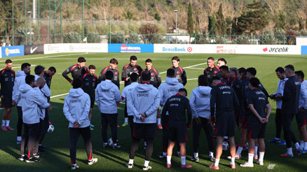 A Milli Takım, İspanyaya 3 eksikle hazırlandı