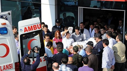 Düğün yemeği 65 kişiyi hastanelik etti