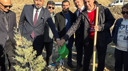 Fidanlar Eren için kök salacak