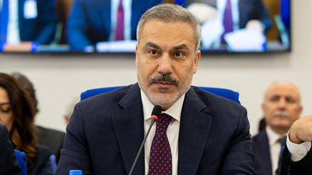 Dışişleri Bakanı Hakan Fidandan Suriye açıklaması: Milli güvenliğimizin tehdit edilebileceği bir ortama izin vermeyeceğiz Dışişleri Bakanı Hakan Fidandan Suriye açıklaması: Milli güvenliğimizin tehdit edilebileceği bir ortama izin vermeyeceğiz