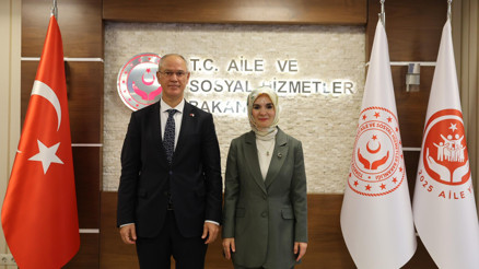 Bakan Göktaş, KKTC Çalışma ve Sosyal Güvenlik Bakanı Hasipoğlu ile görüştü