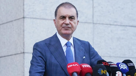 AK Parti Sözcüsü Ömer Çelikten Özgür Özele tepki