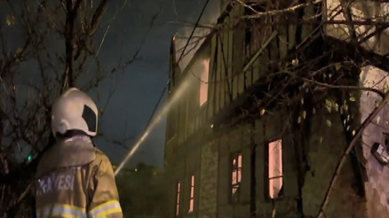 Karabükte 3 katlı tarihi konakta yangın