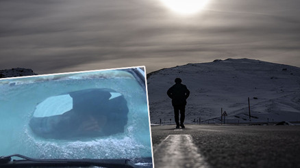 Gece hava sıcaklığı eksi 15 dereceye kadar düştü: Yollar ve araç camları buzla kaplandı Gece hava sıcaklığı eksi 15 dereceye kadar düştü: Yollar ve araç camları buzla kaplandı