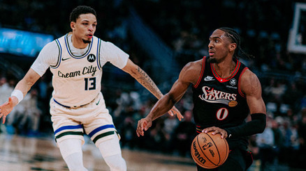 Maxeynin 54 sayı attığı maçta, 76ers Bucksı yıktı