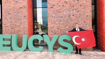 Liseli Can kimyada dünya birincisi