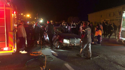 Nevşehir’de tur otobüsü ile otomobil çarpıştı: 2 can kaybı