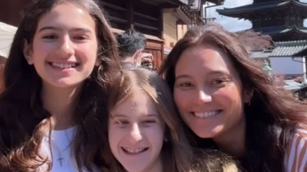 Onunla evlendiğinde ünlü oyuncu sapasağlamdı... Şimdi usul usul eriyor... Kızlarımı babalarının ölümüne hazırlamadım