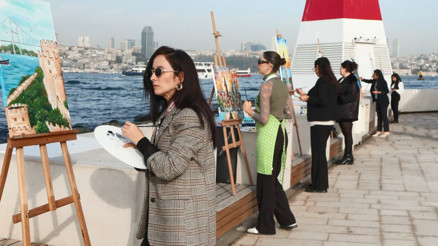 30 öğretmen Kız Kulesinden İstanbulu resmetti