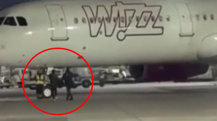 Havalimanında akılalmaz olay: Camı kırıp piste daldılar