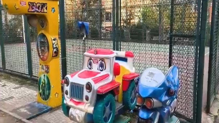 Bağcılarda elektrikli oyuncaklara binen 5 çocuk akıma kapıldı