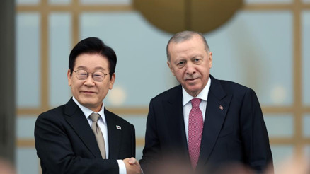 İletişim Başkanı Durandan, Cumhurbaşkanı Erdoğan ve Güney Kore Devlet Başkanı Lee görüşmesine ilişkin paylaşım