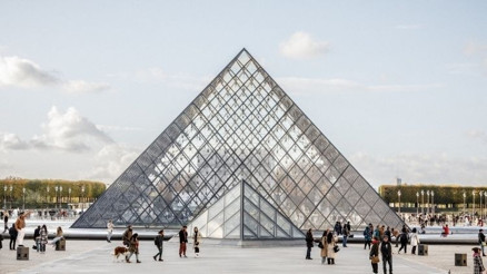 Paha biçilemez mücevherler çalınmıştı… Louvre Müzesi soygunuyla ilgili 4 şüpheli daha tutuklandı
