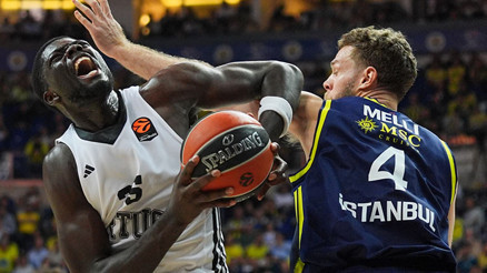 Fenerbahçe, Avrupada zirveye koşuyor