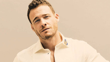 Kerem Bürsin onur ödülü alacak