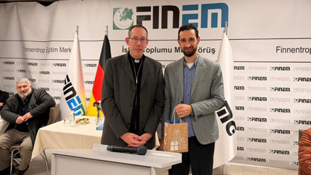 Finnem Egitim Merkezinde veda programı Finnem Egitim Merkezinde veda programı