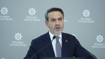 Bakan Bayraktar: Güneş ve rüzgarda kurulu gücümüz 38 bin megavata ulaştı Bakan Bayraktar: Güneş ve rüzgarda kurulu gücümüz 38 bin megavata ulaştı